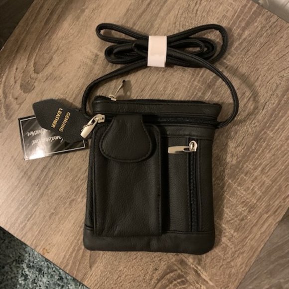 Handbags - Black Leather Crossbody Purse